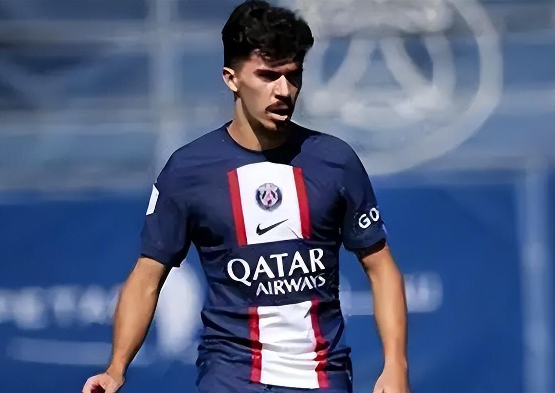 脚身份且已 脚身份且已