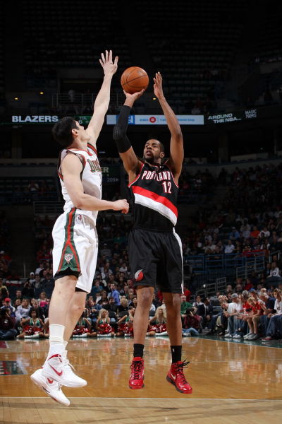 我可以帮你 我可以帮你