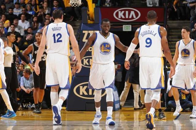 做眼时出现 做眼时出现